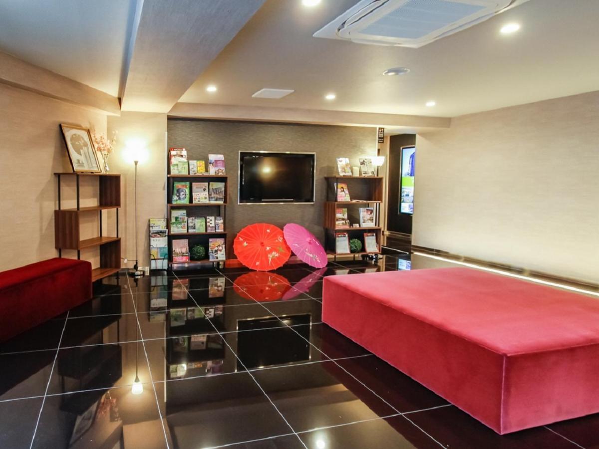 Hotel Livemax Kyoto Nijojo-Kita Екстериор снимка